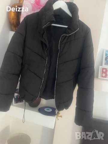 Яке на stradivarius, снимка 2 - Якета - 53748294