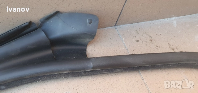 Дясно гумено уплътнение за врата бмв е46 купе front right door seal bmw e46 coupe  7126137, снимка 5 - Части - 52773786
