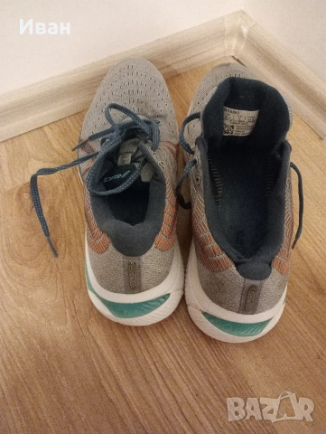 Мъжки Маратонки Asics 42.5, снимка 5 - Маратонки - 52673067