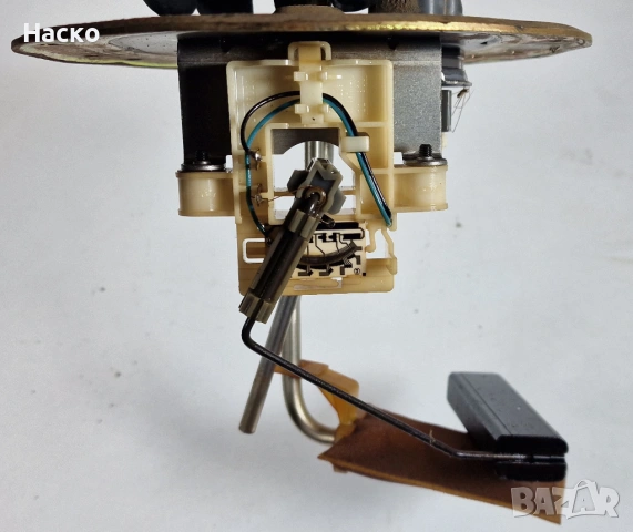 Нивомер Сонда Резервоар Toyota Avensis T22 2.0 D4D Тойота Авенсис Т22 1997г-2003г, снимка 2 - Части - 53501997