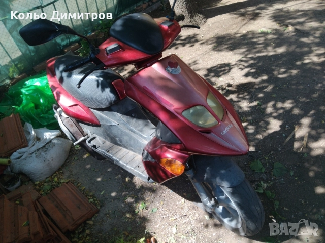 Скутер бенели 100 Кубика , снимка 2 - Мотоциклети и мототехника - 52012095