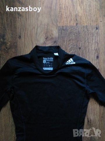 Adidas Men's TechFit - страхотна мъжка тениска КАТО НОВА, снимка 4 - Тениски - 35948068