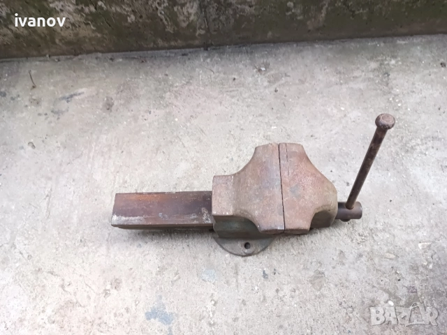 Голямо, масивно менгеме 