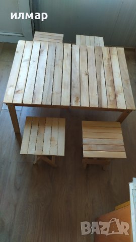 Mаса  за пикник плюс четири стола /сгъваеми/