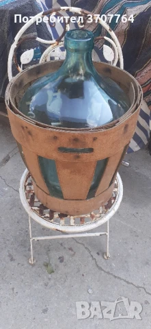 продавам дамаджани стъклени много запазени 