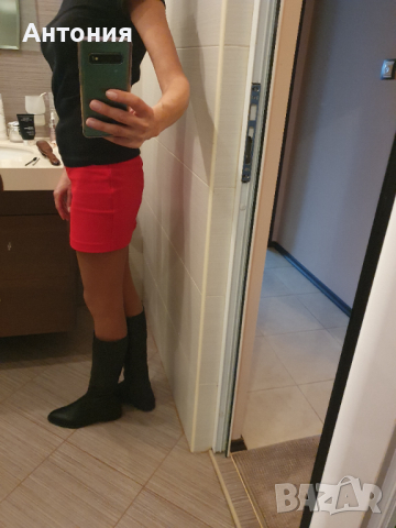 пола на марката Армани, снимка 5 - Поли - 35729547