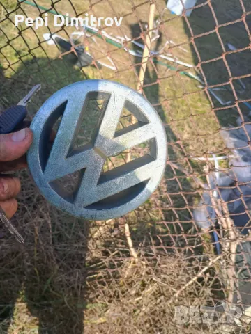 Емблема предна емблема решетка  Volkswagen Polo Hatchback IV  2001-2005