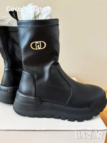 Нови, оригинални дамски боти LIU JO AMAZING 22