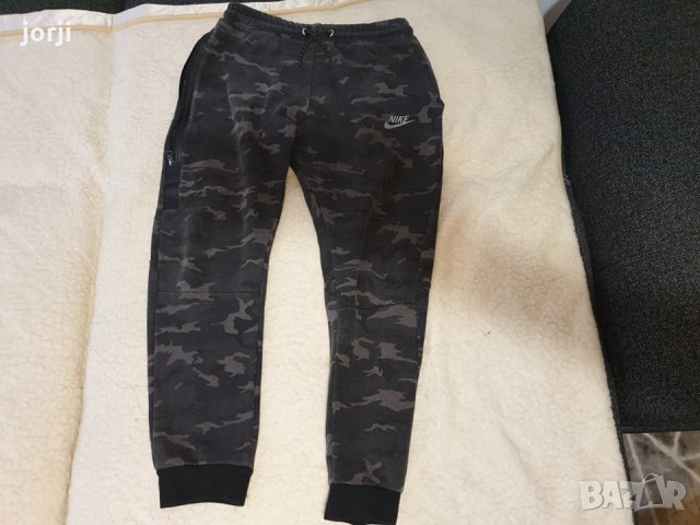Оригигинална Долница Nike Camouflage, снимка 3 - Спортни дрехи, екипи - 34289771