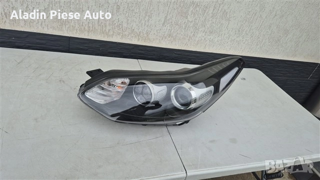 Ляв фар Kia Sportage Xenon Led година 2016 2017 2018 2019 2020 2021 код 92101F1110, 92101-F1110