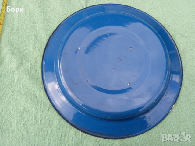 Стара Голяма емайлирана чиния/плато, снимка 2 - Съдове за готвене - 36143943