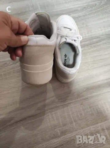 Оригинални маратонки Adidas естествена кожа , снимка 4 - Маратонки - 55782410