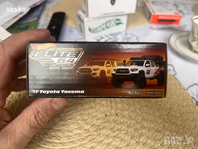 Hotwheels Toyota Tacoma, снимка 6 - Колекции - 49752509