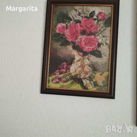 Ваза със рози