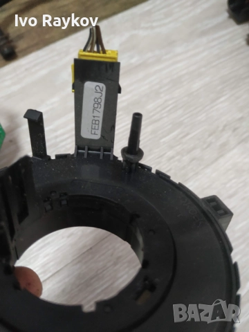 Лентов кабел за Airbag за Volkswagen Bora Sedan (10.1998 - 12.2013), № 1J0 959 653 B, снимка 6 - Части - 51465632