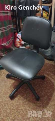 офис столове посетителски 2бр за 30лв, снимка 3 - Столове - 51911433