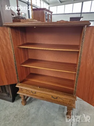 Масивен Шкаф с Дърворезба- внос от Германия! , снимка 4 - Шкафове - 48978814