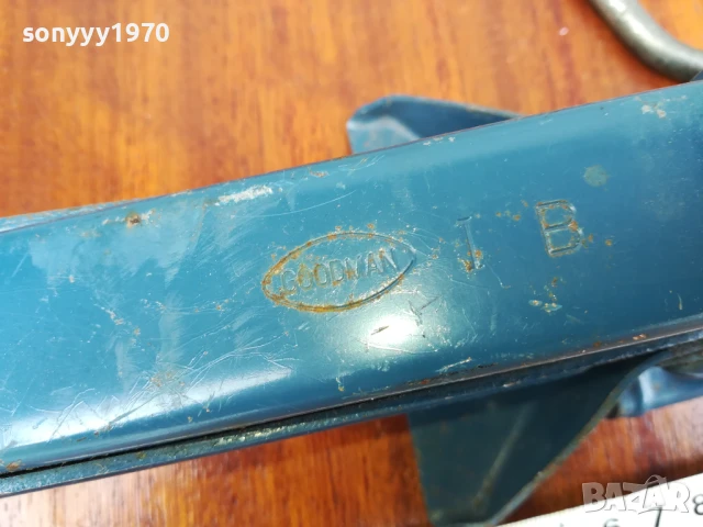 GOODMAN-АВТО КРИК С ВЪРТОК/МАНИВЕЛА 0906251800, снимка 8 - Аксесоари и консумативи - 50606293