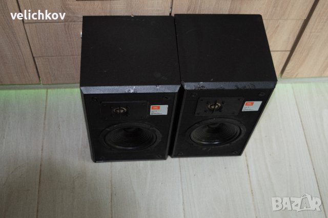 Качествени двулентови тонколони JBL TLX-12. С