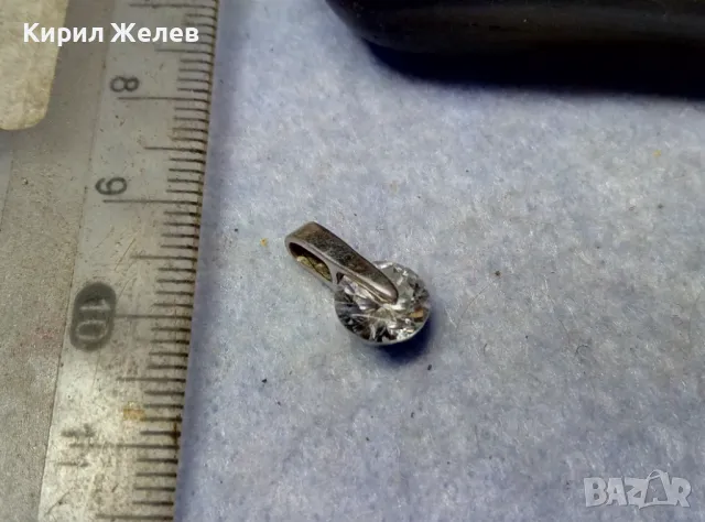 СТИЛЕН СКЪПОЦЕНЕН СРЕБЪРЕН ПЕНДАНТ РОДИРАНО СРЕБРО 925 с ВЪРТЯЩ се ЮВЕЛИРНО ФАСЕТИРАН ЦИРКОН 49359, снимка 2 - Колиета, медальони, синджири - 49600714