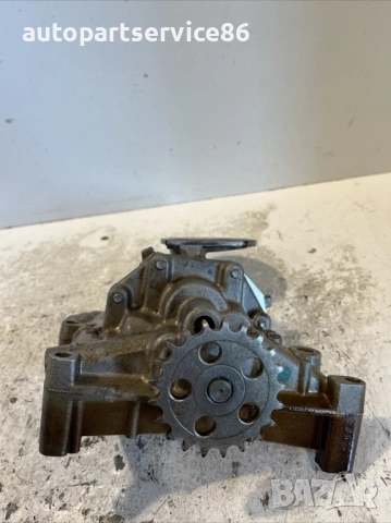 Маслена помпа за бензин за Peugeot 1007 16V, 1.6 (2006) 9621114110, снимка 2 - Части - 53560323