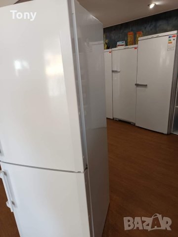 Комбиниран хладилник LIEBHERR, снимка 1
