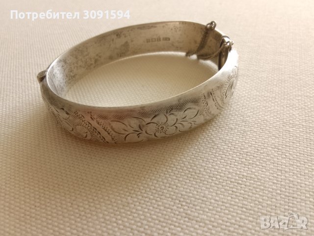 Винтидж английска гравирана гривна от 70-те години на пантите, сребро 925, проба 379 -20грама,предпа, снимка 5 - Антикварни и старинни предмети - 41826899