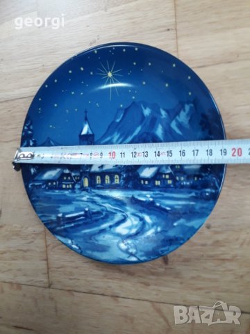 Немска порцеланова декоративна чиния Feltmann Weiden , снимка 3 - Декорация за дома - 34406051