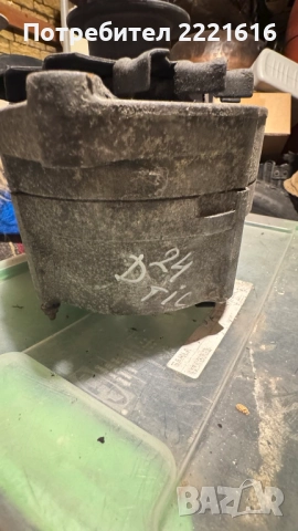 Volvo 740/940 алтернатор D24TIC 80A, снимка 2 - Части - 51860460