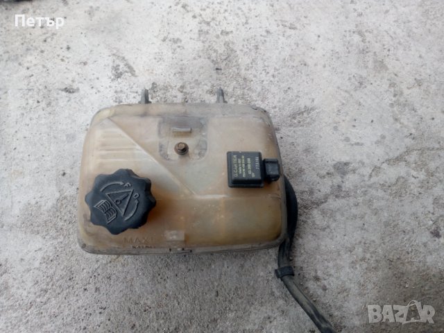 Разширителен съд ситроен ц8 Пежо 807 Фиат улис Ланчия педра 