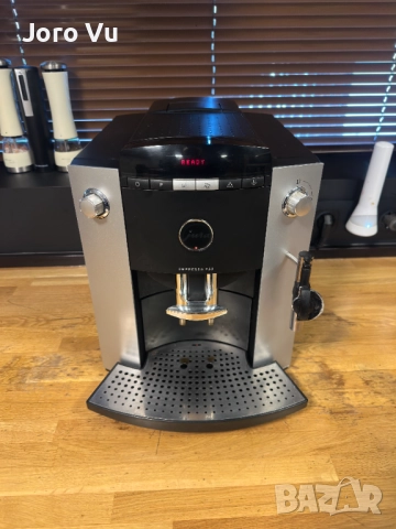 Jura Impressa F50, снимка 2 - Кафемашини - 52829232