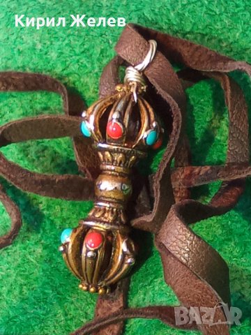 КРАСИВ АЖУРЕН РЕТРО - АРТ ЕТНО МЕДАЛЬОН БРОНЗ с ШНУРЧЕ от ВЕЛУР 21246