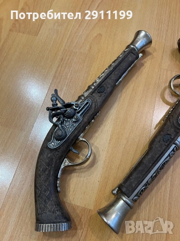 Реплика на кремъклия, комплект от два, снимка 3 - Антикварни и старинни предмети - 53813895