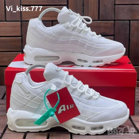 Нови обувки Nike air max 95, снимка 3 - Маратонки - 48846827