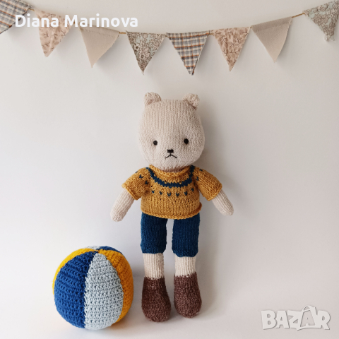 Мече с блузка и панталонки, плетени играчки, играчка ръчна изработка, плетено мече