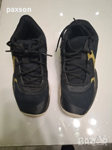 Детски маратонки Under Armour, номер 39, снимка 3 - Детски маратонки - 53445242