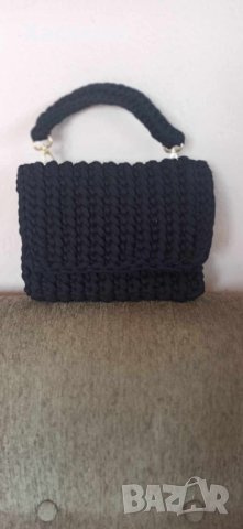 Ръчно плетени дамски чанти.Цена на брой-50лв., снимка 3 - Чанти - 41828357