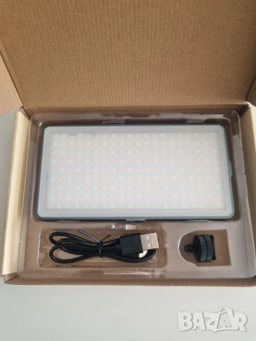 LED лампа ENEGON мини панел за професионални DSLR камери, снимка 2 - Светкавици, студийно осветление - 53744323