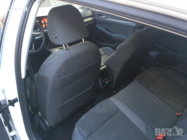 Volkswagen Golf 8 TDI 150кс. В гаранция., снимка 8 - Автомобили и джипове - 52821502