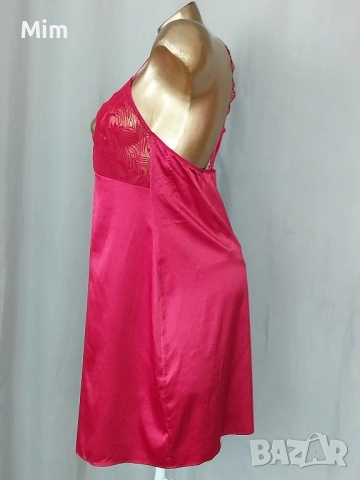 L /XL Червена сатенена нощница , снимка 6 - Нощници - 52300304
