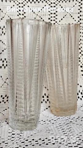 Стъклена ваза