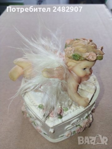 Стара кутийка за бижута