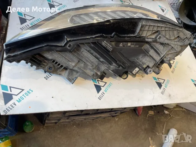 4M8941036 десен фар full led matrix от Audi Q8 2018 г. със забележка, снимка 3 - Части - 50153588