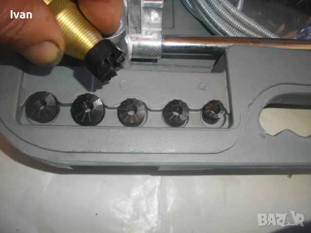 НОВ Ремонтен комплект ръчни инструменти РЕМОНТ ТРЪБНИ ИНСТАЛАЦИИ И ВОДОПРЕНОСНА МРЕЖА ВОДОПРОВОДНА, снимка 9 - Други инструменти - 47507107