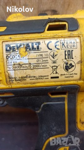 Винтоверт на батерия DeWALT, снимка 3 - Винтоверти - 39104706