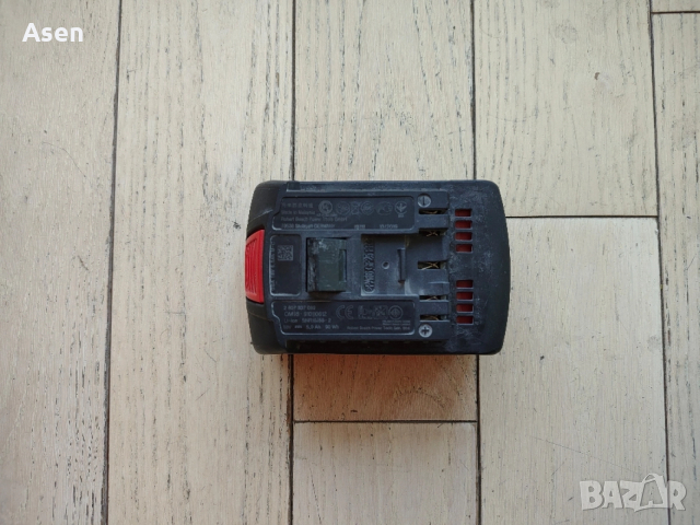 Bosch Professional 18V 5A батерия оригинална , снимка 2 - Винтоверти - 52350487