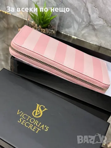 Victoria's Secret Дамско Портмоне С Кутия Виктория Сикрет - Налични Различни Цветове Код E126, снимка 17 - Портфейли, портмонета - 50232770