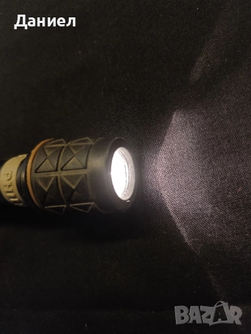 Фенерче Philips , снимка 2 - Други ценни предмети - 51782469