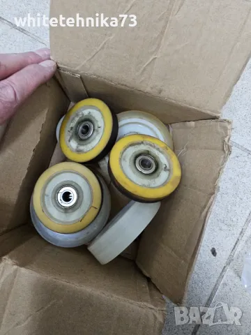 Ролки от сушилня AEG, снимка 3 - Сушилни - 35914020