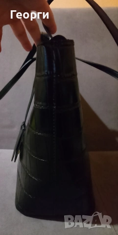 Нова дамска чанта от естествена кожа, снимка 2 - Чанти - 53775685